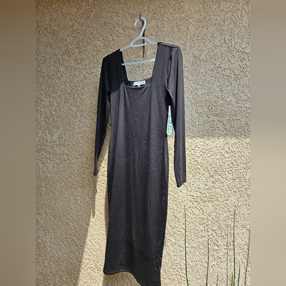 Almost Famous Long Black Dress - Picture 1 of 6